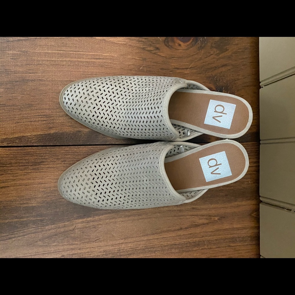 Dolce Vita mules